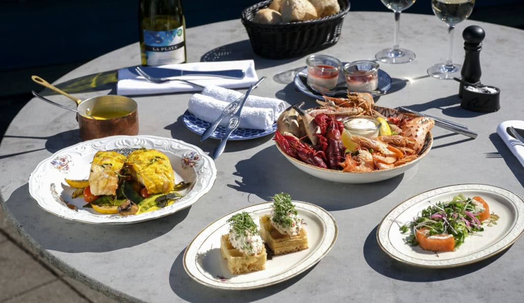 Fiske- og skaldyrsfrokost på Restaurant Arken - Køge Marina